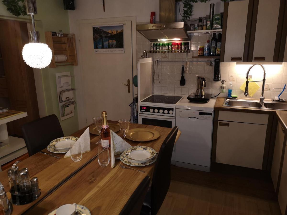 飞锐沃浓克罗滕斯酒店 格蒙登 外观 照片